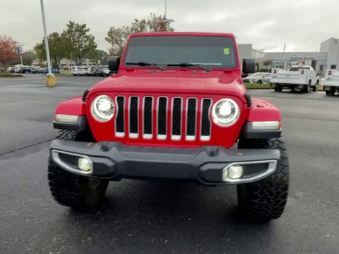Used 2020 Jeep Wrangler Unlimited Sahara image 3