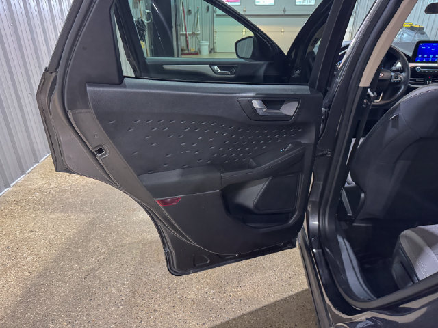 Used 2020 Ford Escape SE AWD/4WD image 19