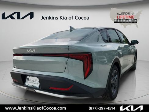 New 2026 Kia K4 FWD image 5