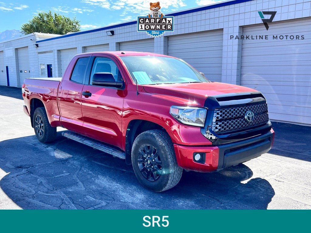 Used 2019 Toyota Tundra SR5 w/ SX Package AWD/4WD image 1