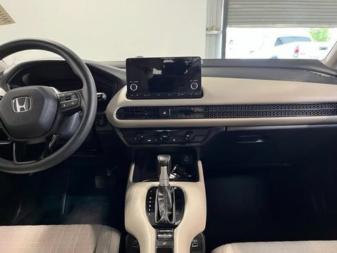 Used 2023 Honda HR-V LX image 20