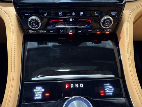 Used 2023 Jeep Grand Cherokee L Summit AWD/4WD image 7