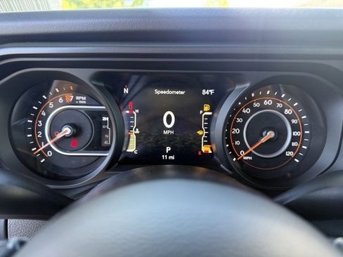 New 2025 Jeep Gladiator Sport w/ Premium Package image 26