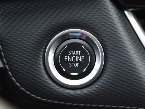 Used 2025 Chevrolet Equinox LT image 15