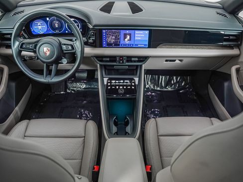 Certified 2025 Porsche Macan Electric w/ Premium Package RWD image 14