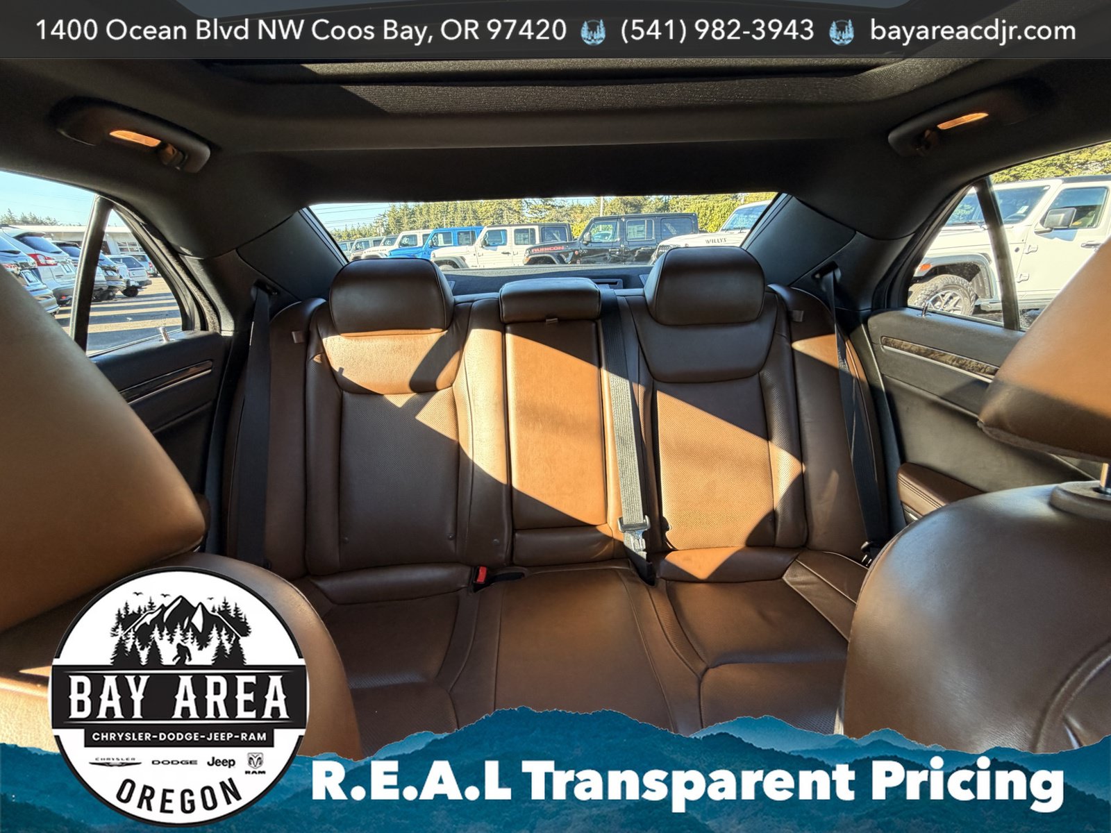 Used 2019 Chrysler 300 Limited w/ Light Group RWD image 21