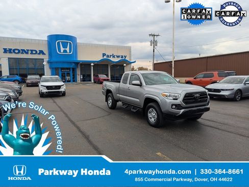 Used 2019 Toyota Tacoma SR w/ SR Convenience Package image 1