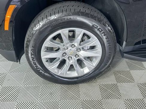 Used 2025 Chevrolet Tahoe Premier AWD/4WD image 33