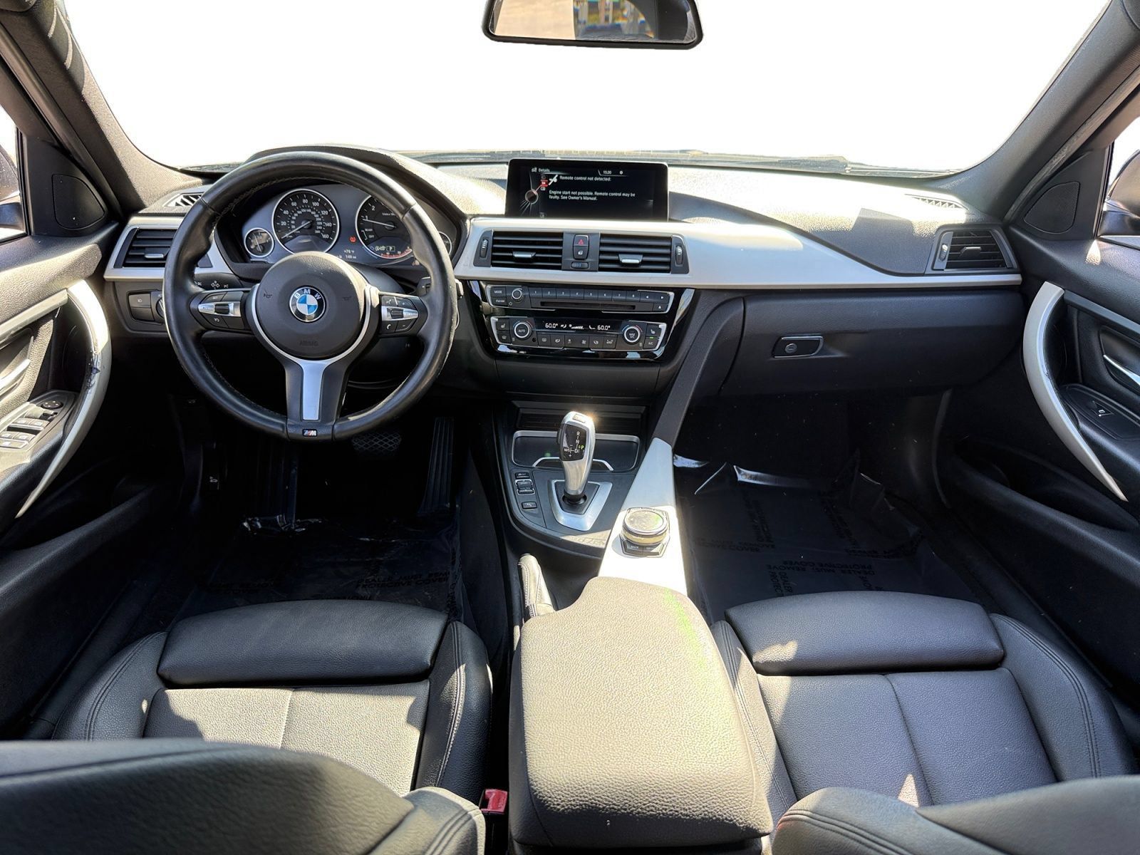 Used 2016 BMW 320i Sedan RWD image 10