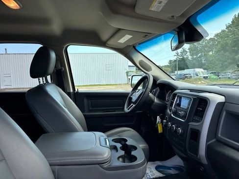 Used 2017 RAM 1500 Tradesman RWD image 22