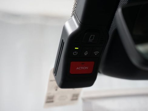 New 2025 Toyota Crown Signia image 27