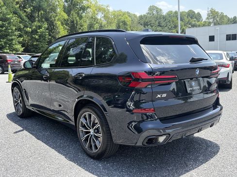 Used 2026 BMW X5 xDrive40i w/ M Sport Package AWD/4WD image 5