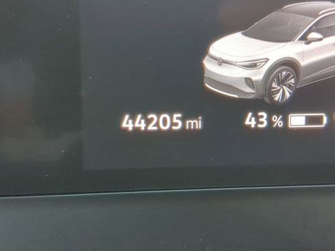 Certified 2021 Volkswagen ID.4 Pro S w/ Gradient Package image 34