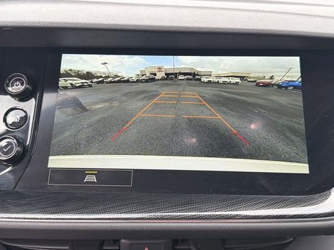 Used 2023 Buick Envision Preferred image 23