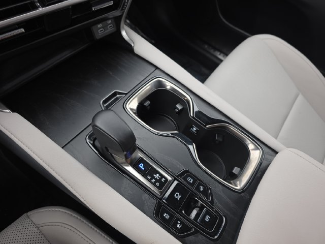 Used 2025 Lexus RX 350 Premium w/ Convenience Package AWD/4WD image 25