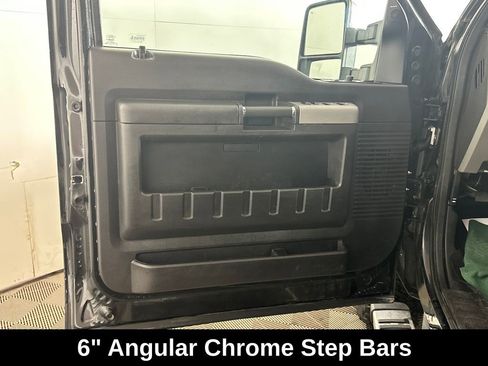 Used 2015 Ford F350 Lariat w/ Chrome Package image 15