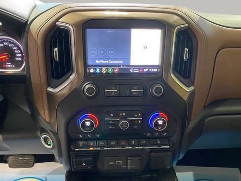 Used 2021 Chevrolet Silverado 2500 High Country w/ Z71 Off-Road Package image 10