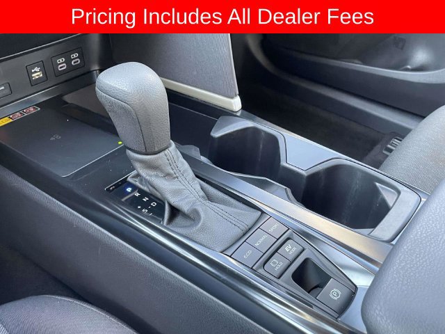 Used 2025 Toyota Camry LE FWD image 33
