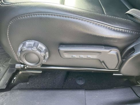 Used 2021 Jeep Wrangler Unlimited Sahara image 16