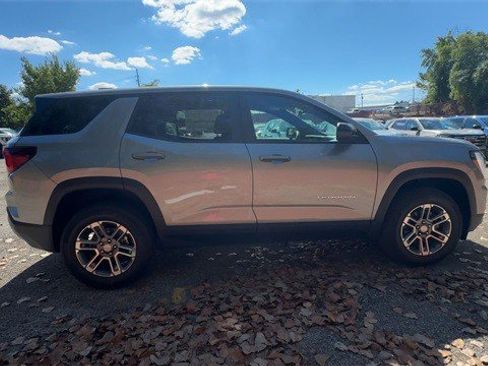 New 2026 GMC Terrain Elevation image 9