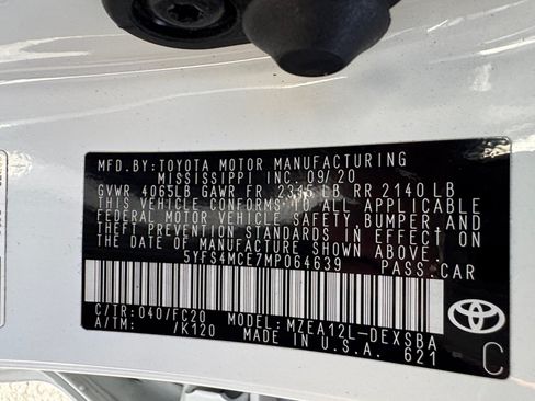 Used 2021 Toyota Corolla SE w/ Carpet Mat Package (TMS) FWD image 18