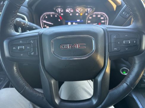 Used 2022 GMC Sierra 2500 AT4 w/ AT4 Preferred Package image 24
