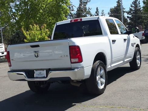 Used 2023 RAM 1500 Classic SLT AWD/4WD image 8