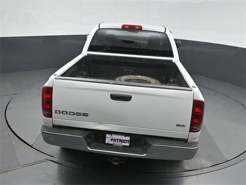 Used 2004 Dodge Ram 1500 Truck SLT image 31