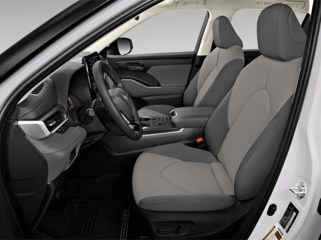 Used 2021 Toyota Highlander XLE AWD/4WD image 10
