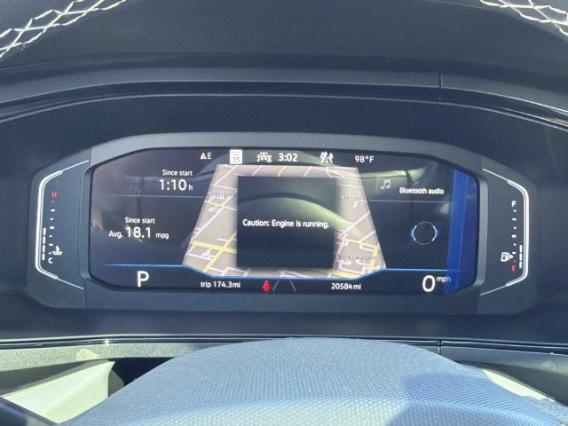 Certified 2023 Volkswagen Taos SEL AWD/4WD image 18