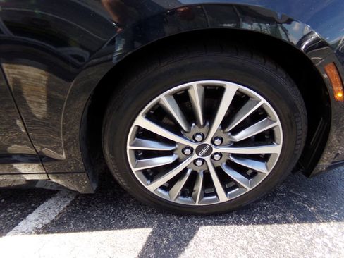 Used 2017 Lincoln MKZ Premiere FWD image 26