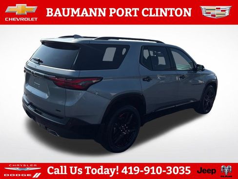 Used 2023 Chevrolet Traverse Premier w/ Redline Edition AWD/4WD image 7