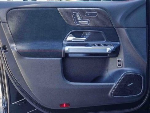 New 2026 Mercedes-Benz GLB 35 AMG 4MATIC image 19