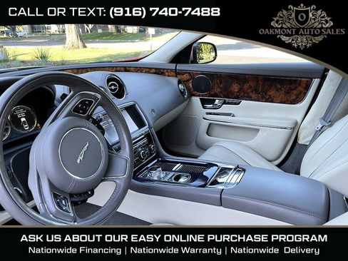 Used 2011 Jaguar XJ RWD image 26