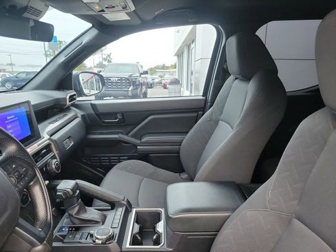 Used 2024 Toyota Tacoma SR5 image 18