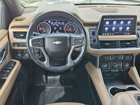 Used 2021 Chevrolet Tahoe Premier w/ Premium Package RWD image 12