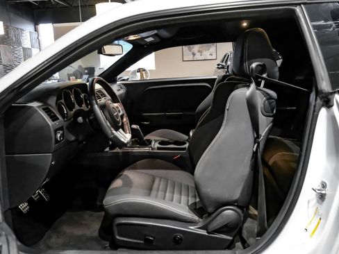 Used 2013 Dodge Challenger SRT8 Core image 4