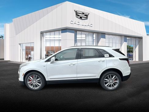 New 2025 Cadillac XT5 Sportv w/ Technology Package AWD/4WD image 1