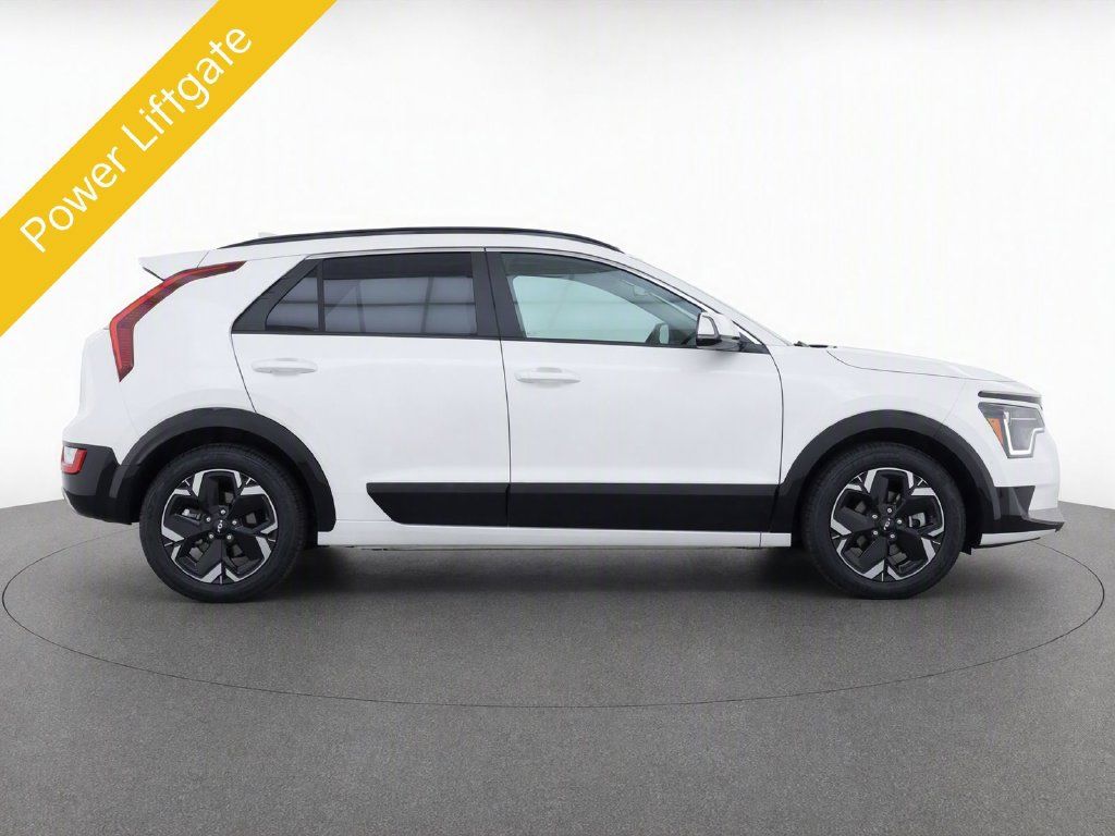 Used 2023 Kia Niro Wind FWD image 9
