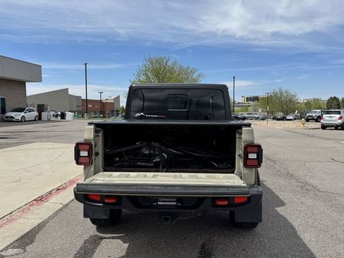 Used 2020 Jeep Gladiator Mojave AWD/4WD image 8