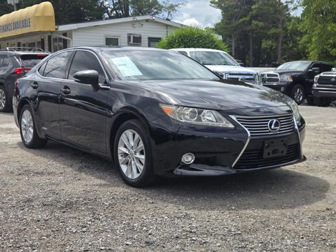 Used 2014 Lexus ES 300h w/ Luxury Package w/Bamboo Trim FWD image 1