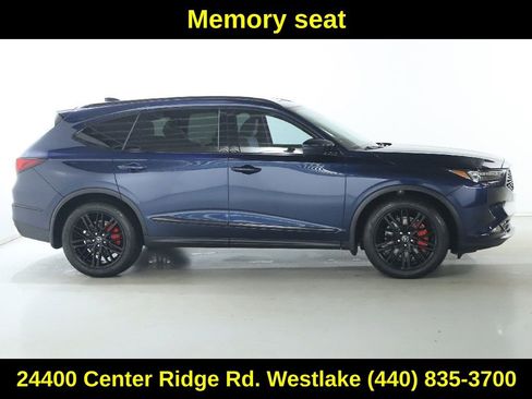 Used 2023 Acura MDX SH-AWD w/ Advance Package image 11