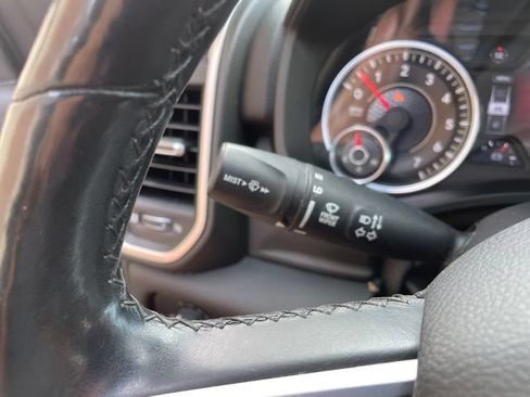Used 2019 RAM 1500 Big Horn AWD/4WD image 32