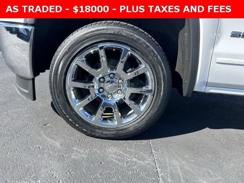 Used 2015 GMC Sierra 1500 SLE image 9