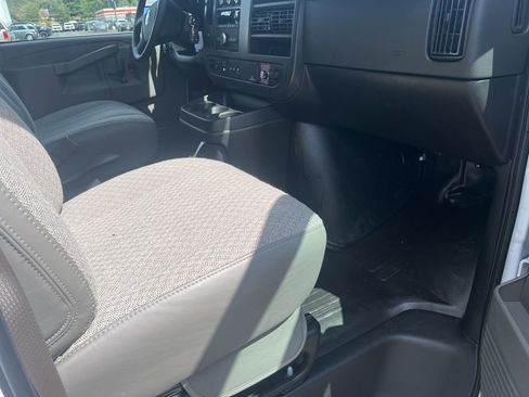 New 2025 Chevrolet Express 3500 Work Van w/ Driver Convenience Package image 13