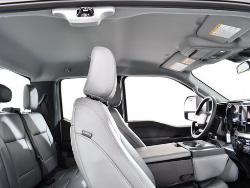 New 2025 Ford F350 XL w/ XL Chrome Package image 18