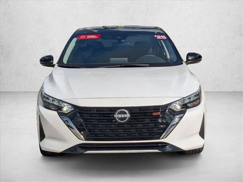 Certified 2025 Nissan Sentra SR FWD image 2