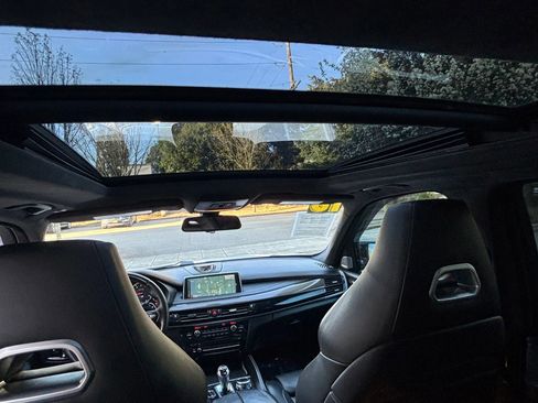 Used 2016 BMW X5 M w/ Executive Package image 19