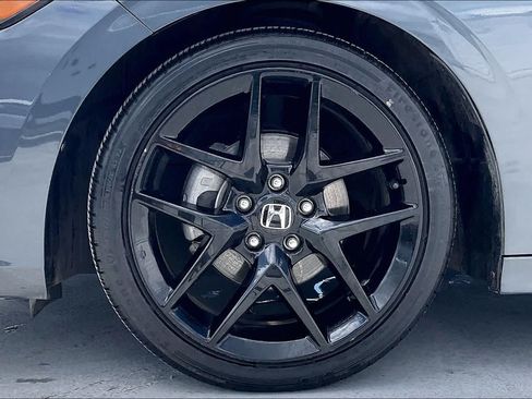 Used 2024 Honda Civic Sport image 8