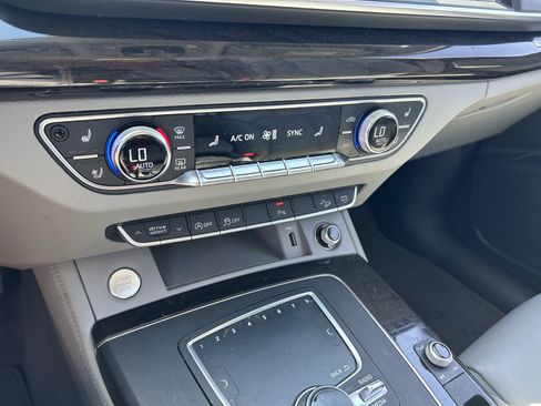 Used 2019 Audi Q5 2.0T Premium Plus w/ Premium Plus Package AWD/4WD image 19